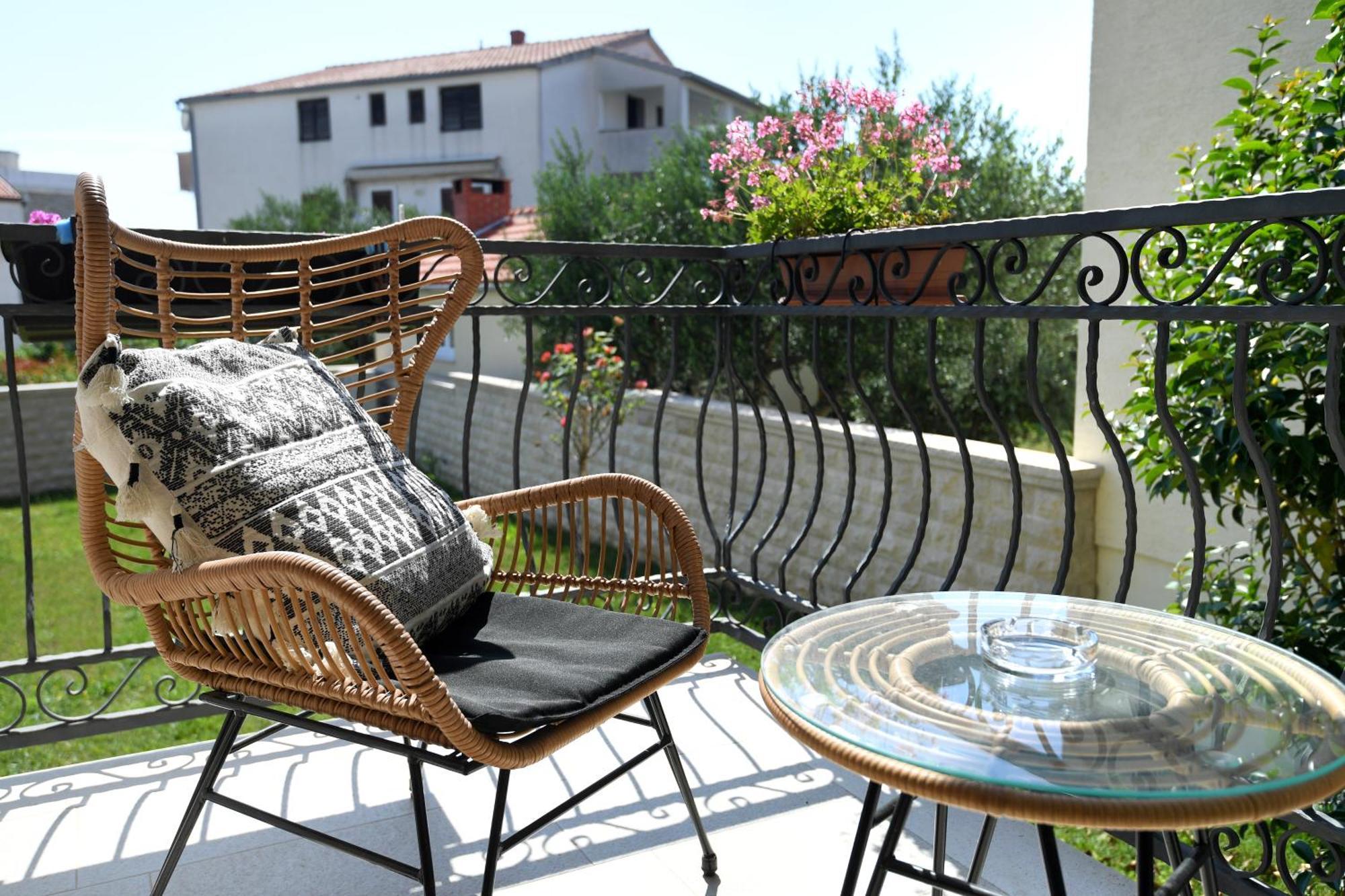 Apartments Camellia ซาดาร์ ภายนอก รูปภาพ